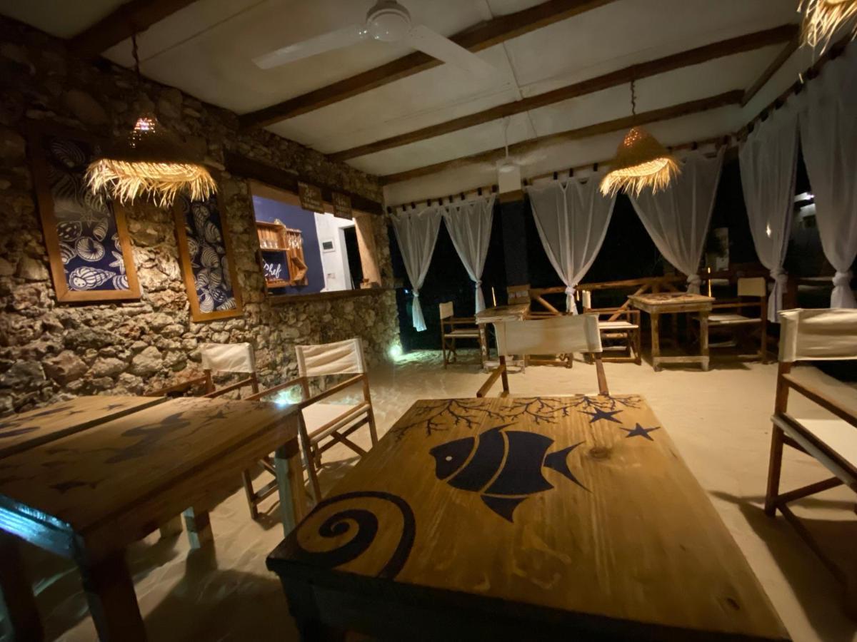 Ocean Breeze Boutique Hotel นูงวี ภายนอก รูปภาพ