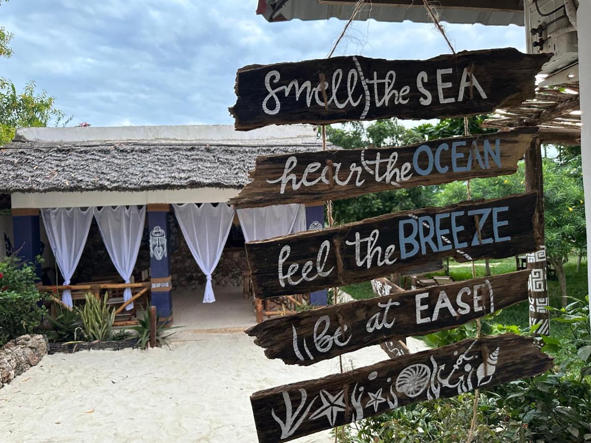 Ocean Breeze Boutique Hotel นูงวี ภายนอก รูปภาพ