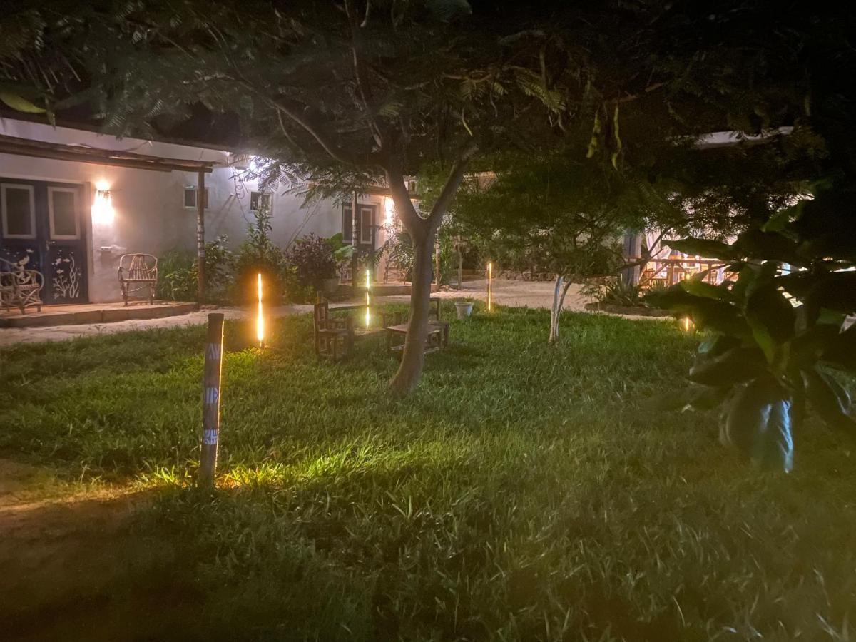 Ocean Breeze Boutique Hotel นูงวี ภายนอก รูปภาพ