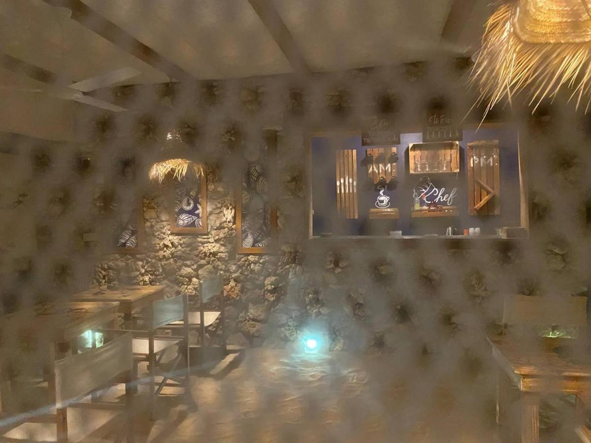Ocean Breeze Boutique Hotel นูงวี ภายนอก รูปภาพ